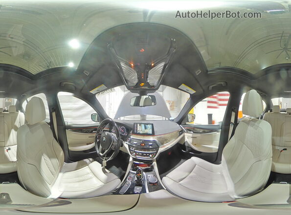 WBAJE7C51JWD53108 2018 BMW 5 SERIES Blue Панорамний вид салону 360°
