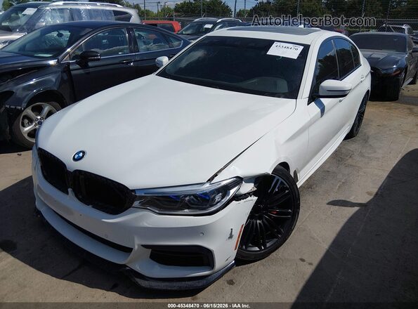 WBAJE7C52KWW17306 2019 BMW 5 SERIES White Передня ліва чверть