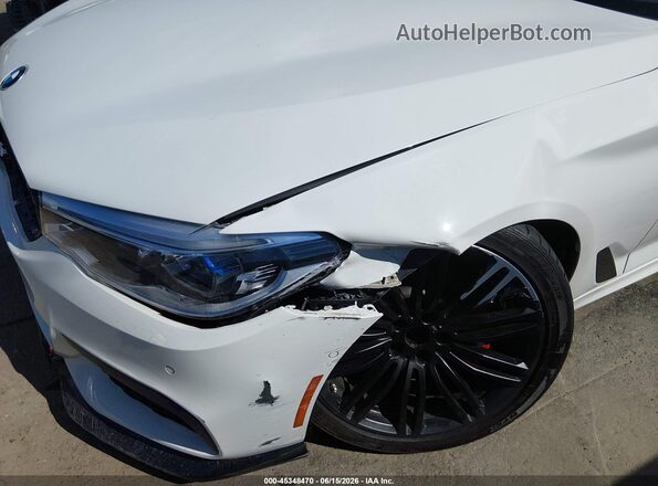 WBAJE7C52KWW17306 2019 BMW 5 SERIES White Вид спереду