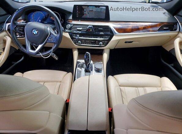 WBAJE7C54JWC56565 2018 BMW 5 SERIES Brown Dashboard view