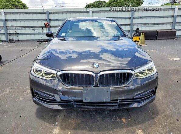 WBAJE7C54JWC56565 2018 BMW 5 SERIES Brown Front view