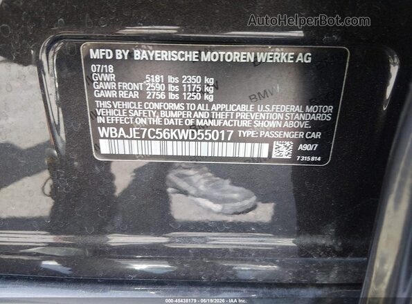 WBAJE7C56KWD55017 2019 BMW 5 SERIES Black Вид підкапотного простору
