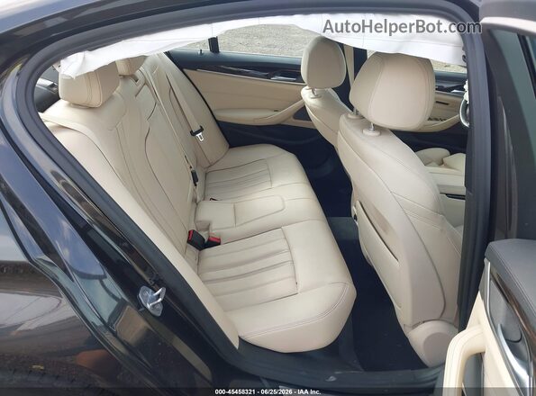 WBAJE7C57JWA03997 2018 BMW 5 SERIES Gray VIN კოდის სტიკერის ხედი