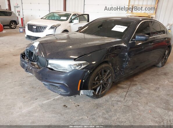 WBAJE7C57JWC54924 2018 BMW 5 SERIES Blue Vista frontal