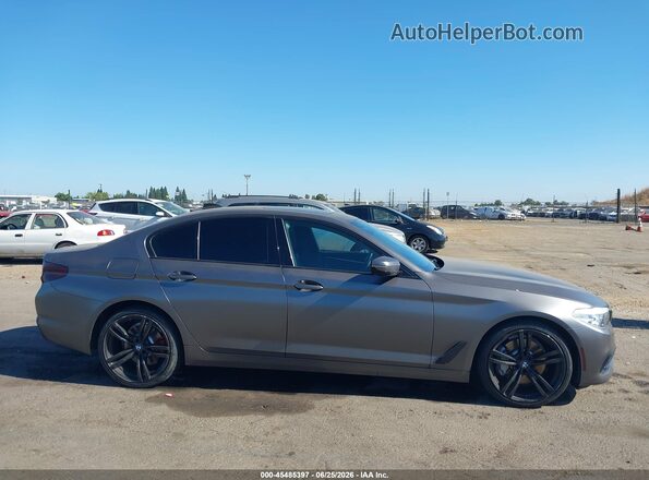 WBAJR3C03LCE48100 2020 BMW 5 SERIES White Widok wnętrza z tyłu