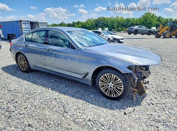 WBAJR7C01LCE57661 2020 BMW 5 SERIES Blue Delantero derecho