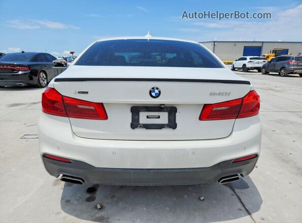 WBAJS3C02LCE58654 2020 BMW 5 SERIES Белый Вид сзади