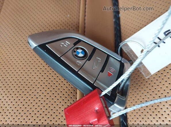 WBAJS3C06LCE67292 2020 BMW 5 SERIES Black Առջևի վահանակի տեսք