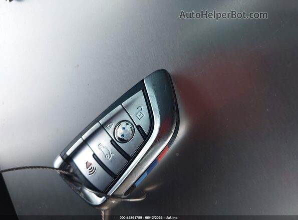 WBAJS7C00LBN96641 2020 BMW 5 SERIES Gray Widok deski rozdzielczej