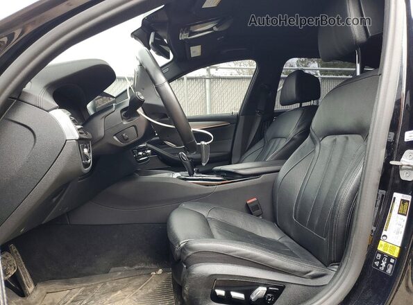 WBAJS7C00LCE67134 2020 BMW M5 Blue Front interior view