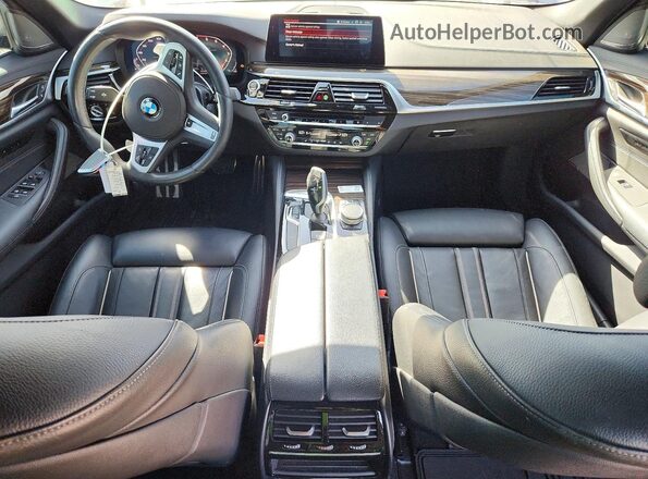 WBAJS7C0XLCD19024 2020 BMW M5 Gray Widok deski rozdzielczej