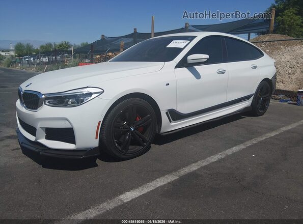 WBAJV6C55JBK07518 2018 BMW 6 SERIES White Vista tres cuartos delantera izquierda