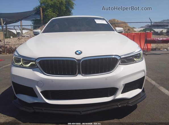 WBAJV6C55JBK07518 2018 BMW 6 SERIES White Vista del cuadro de instrumentos