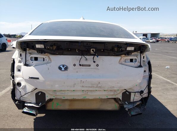 WBAJV6C55JBK07518 2018 BMW 6 SERIES White 
