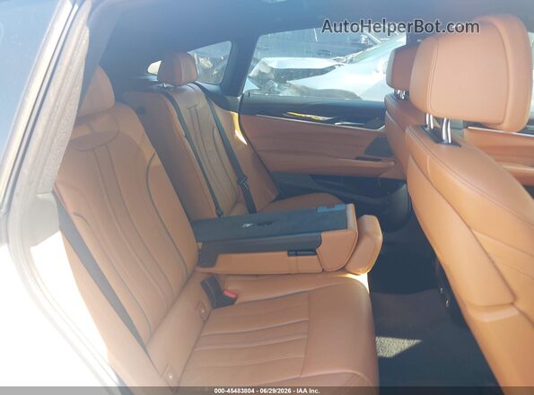 WBAJV6C57JBJ99177 2018 BMW 6 SERIES White Vista de la etiqueta del VIN