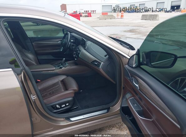 WBAJV6C59JBC99557 2018 BMW 6 SERIES Brown Widok wnętrza z przodu