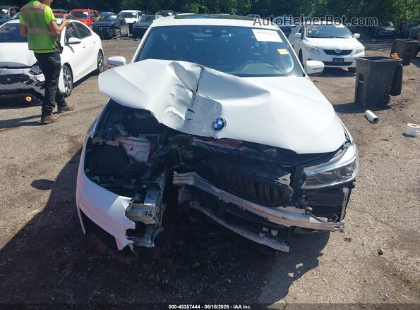 WBAJV6C5XKBK08178 2019 BMW 6 SERIES White Front view
