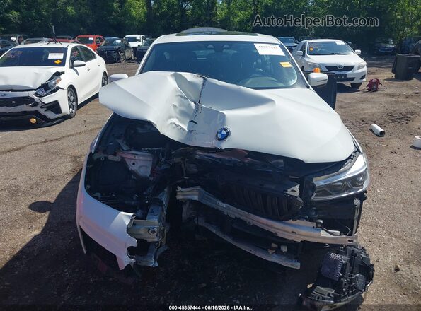 WBAJV6C5XKBK08178 2019 BMW 6 SERIES White Dashboard view