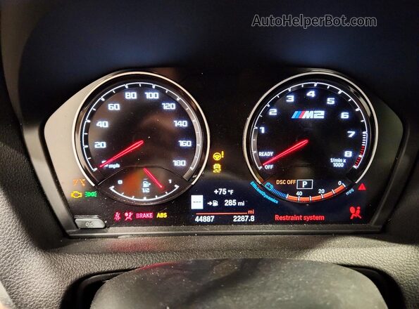 WBS2U7C03L7E99191 2020 BMW M2 Gray ხელსაწყოთა პანელის ხედი