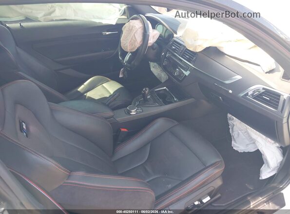 WBS2U7C07L7F02092 2020 BMW M2 White წინა სალონის ხედი