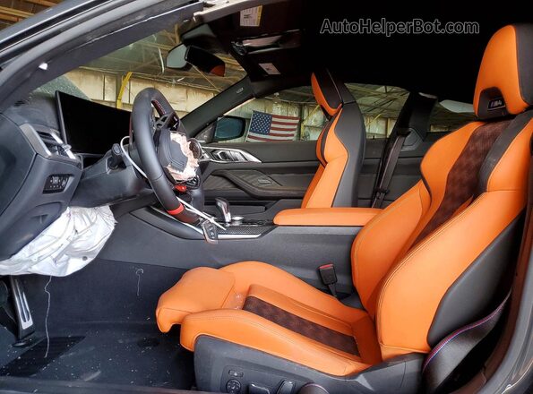 WBS33HK08TCV81498 2026 BMW M4 Gray Widok wnętrza z przodu