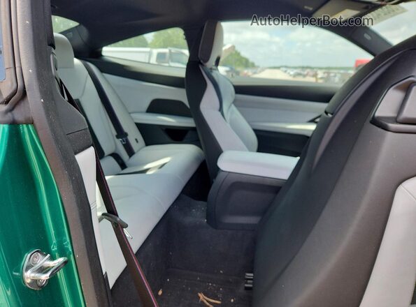 WBS33HK0XSCU85886 2025 BMW M4 Green Հետևի նստատեղերի տեսք