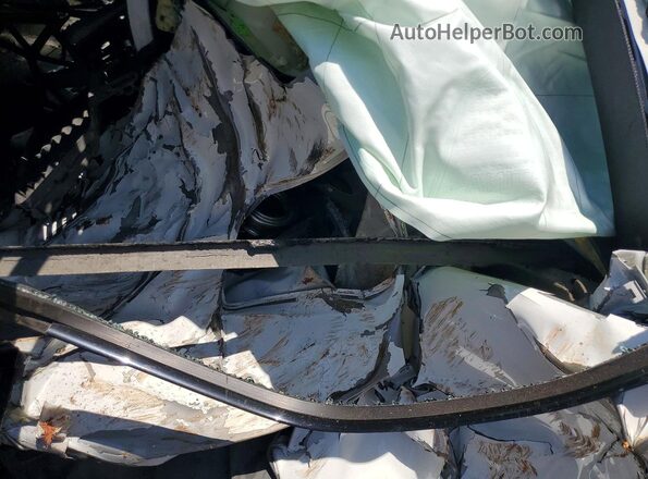 WBS3R9C31HA014095 2017 BMW M4 White Widok tylnych siedzeń