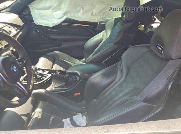 WBS3R9C31HA014095 2017 BMW M4 White Widok wnętrza z przodu
