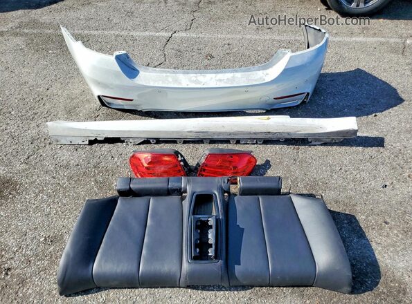 WBS3U9C56GP968496 2016 BMW M4 White Engine compartment view