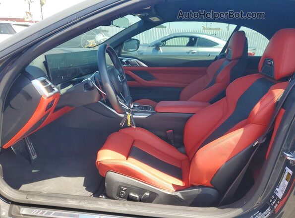 WBS43BA03TCX03994 2026 BMW M4 Gray Vista interior delantera