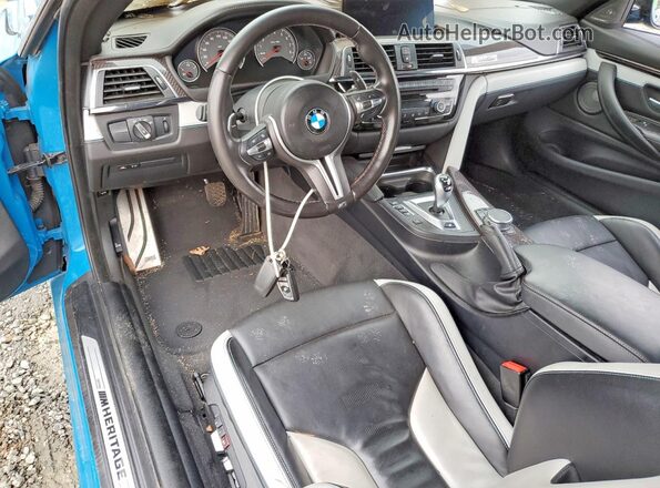 WBS4Y9C08LFJ30239 2020 BMW M4 Teal Vista del salpicadero