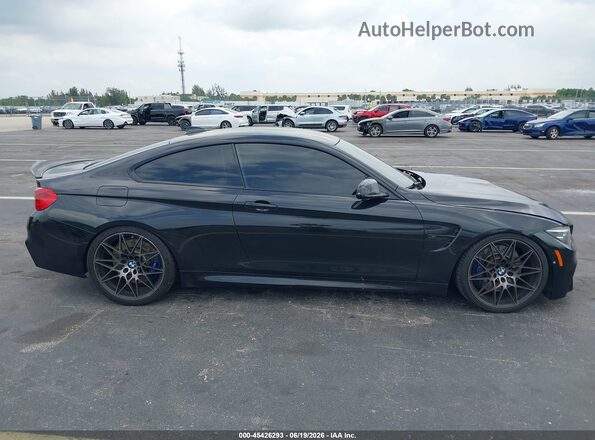 WBS4Y9C5XJAA85376 2018 BMW M4 Черный Вид задней части салона