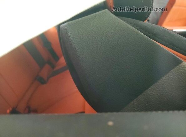 WBS53AY08NFN04915 2022 BMW M3 Two Tone Vista de los asientos traseros