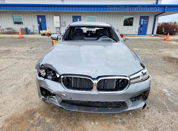 WBS83CH0XPCM97267 2023 BMW M5 Gray Вид спереду