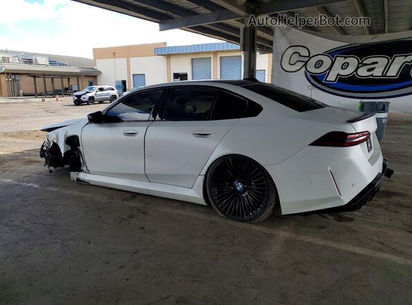 WBS83FK01SCT27933 2025 BMW M5 White 