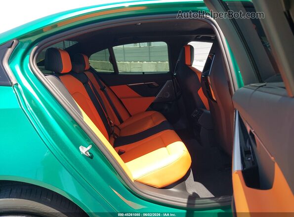 WBS83FK08TCW51768 2026 BMW M5 Green Вид наклейки з VIN-кодом