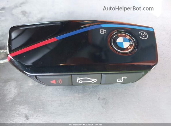 WBS83FK08TCW51768 2026 BMW M5 Green Вид панелі приладів