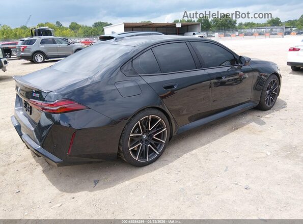 WBS83FK09SCT93386 2025 BMW M5 Black Tył prawy