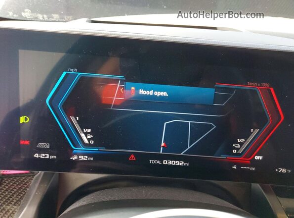 WBS83GV09TCW16447 2026 BMW M5 Gray Սարքավորումների վահանակի տեսք
