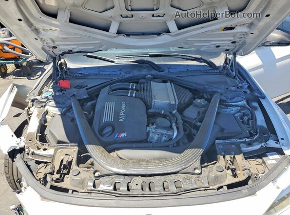 WBS8M9C34H5G85986 2017 BMW M3 White Widok wnętrza z tyłu
