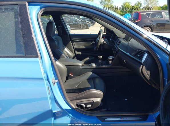 WBS8M9C52J5J79447 2018 BMW M3 Blue Vista interior delantera