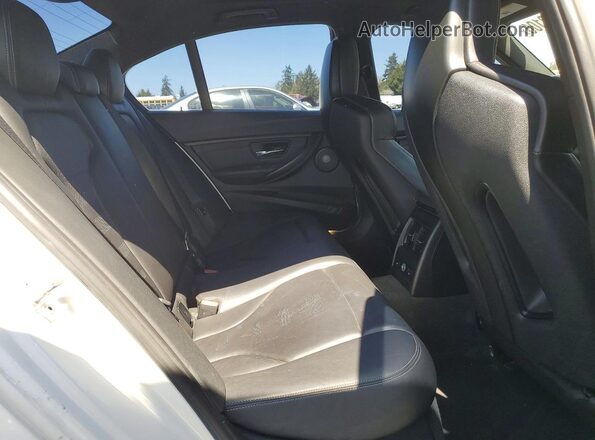 WBS8M9C59J5L71609 2018 BMW M3 White უკანა სავარძლების ხედი