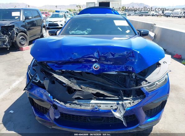 WBSAE0C02PCM46038 2023 BMW M8 Blue Դիմացի տեսք