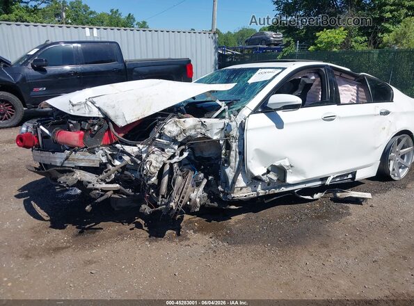 WBSFV9C55GG343372 2016 BMW M5 White Front view