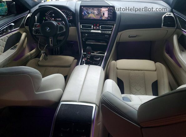 WBSGV0C01RCS01101 2024 BMW M8 Gray Dashboard view