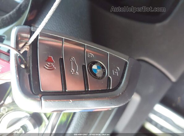 WBSJF0C56KB448186 2019 BMW M5 Silver Vista del salpicadero