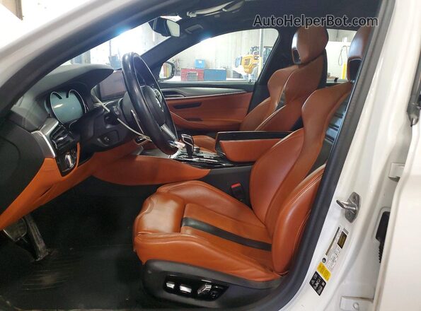 WBSJF0C57KB285807 2019 BMW M5 White Vista interior delantera