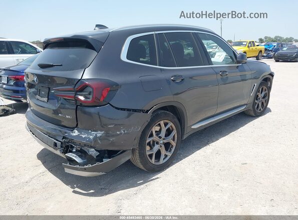 WBX47DP00NN173766 2022 BMW X3 Brown Trasero derecho