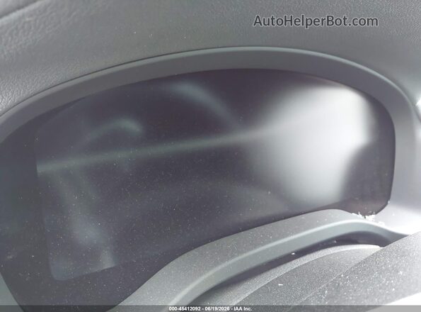 WBX47DP07RN303421 2024 BMW X3 White Vista de los asientos traseros