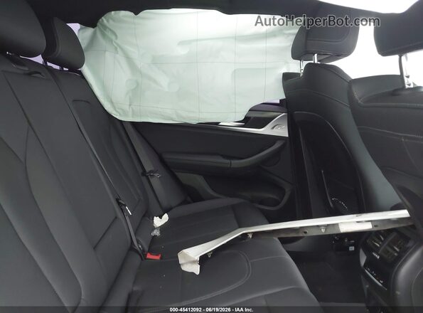 WBX47DP07RN303421 2024 BMW X3 White Vista de la etiqueta del VIN